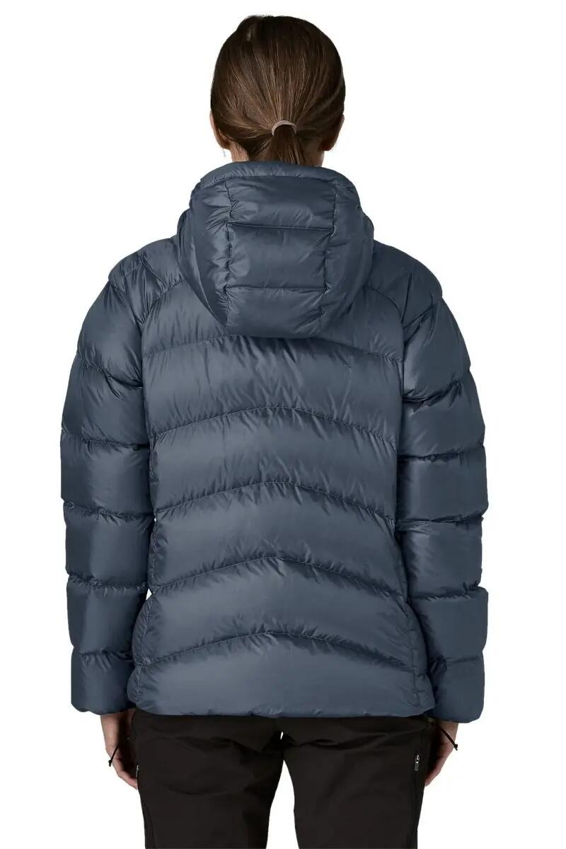 Kurtka puchowa damska Fitz Roy Down Hoody Women 3/4