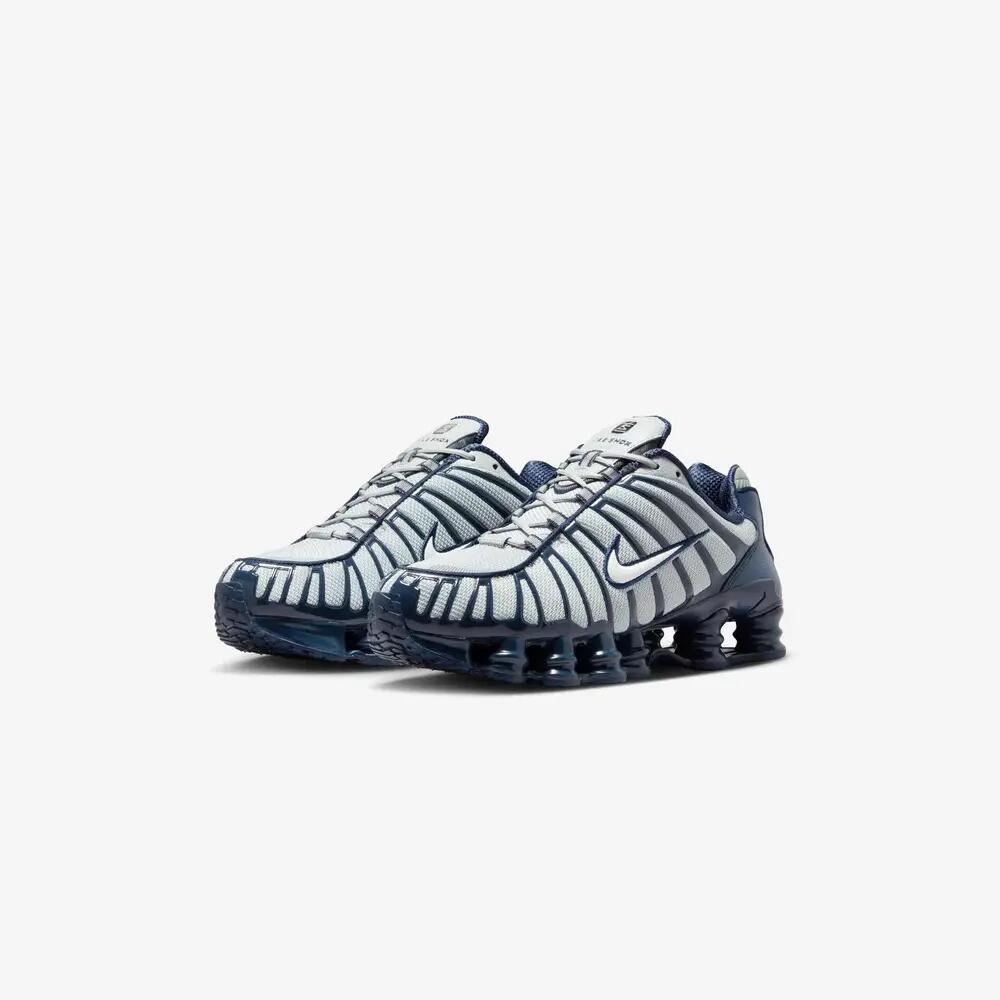 NIKE picture