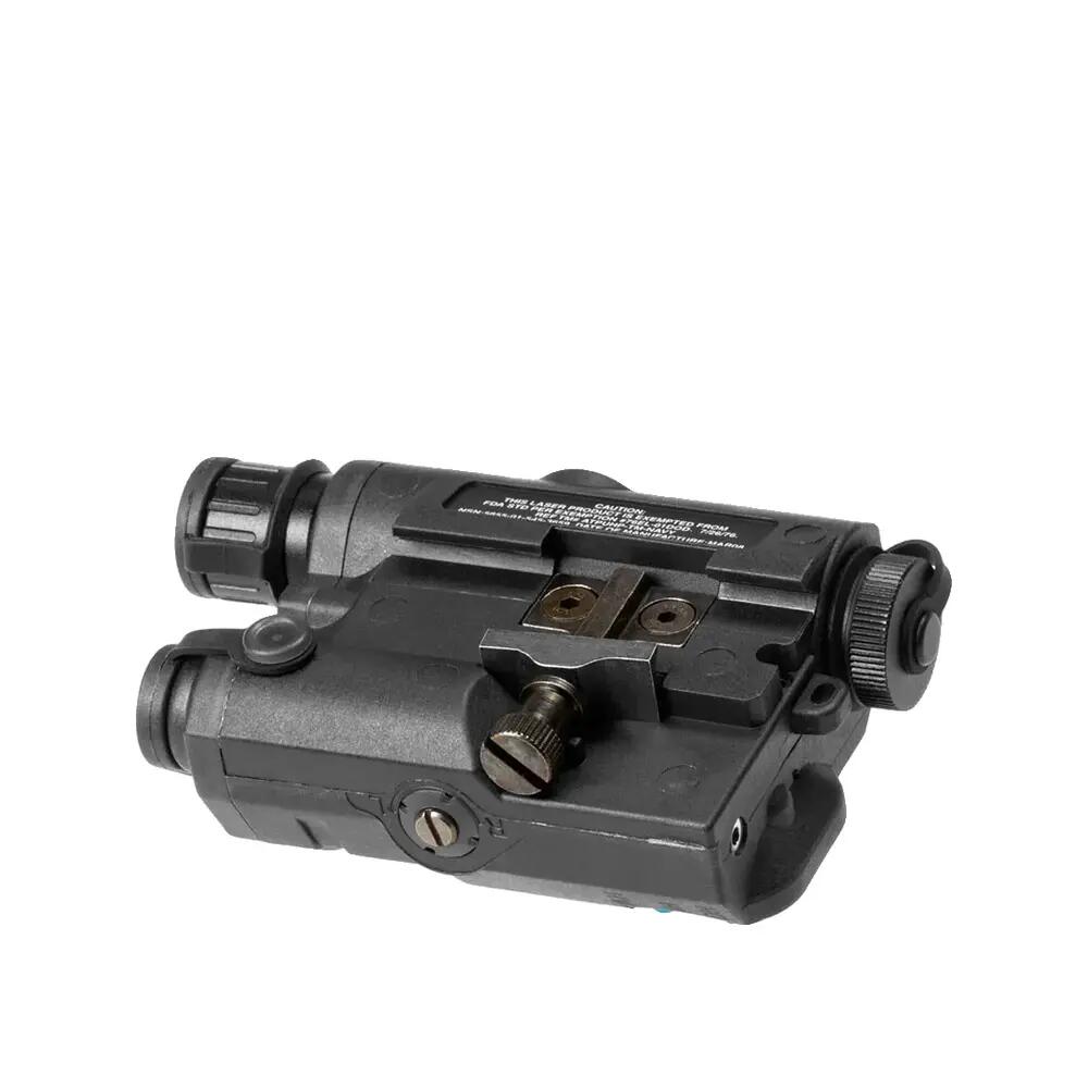 Lampada tattica Element AN/PEQ-15 con laser 4/6