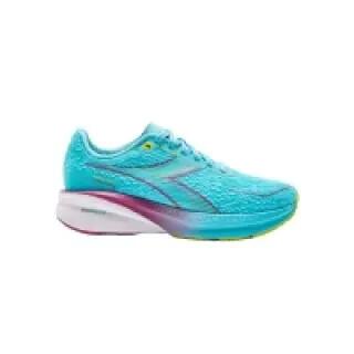 DIADORA picture