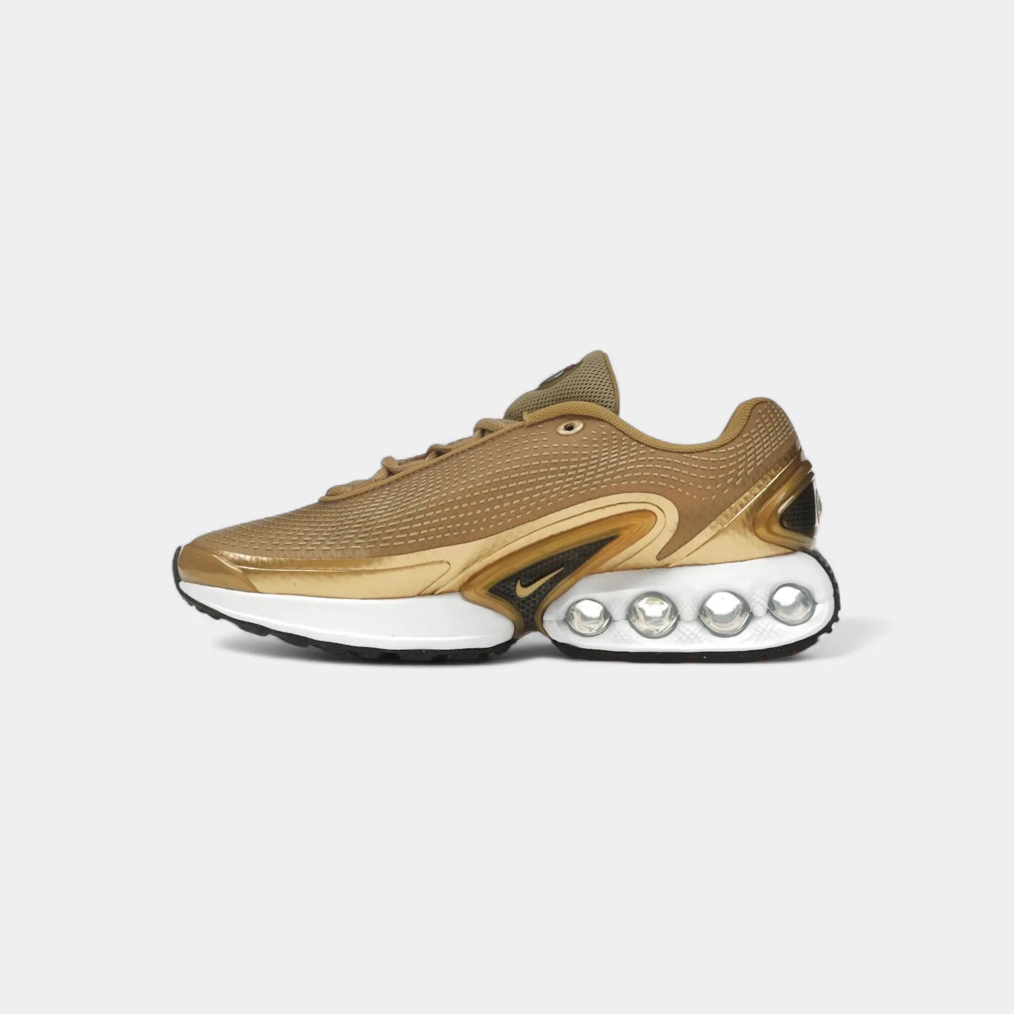 Nike Air Max Dn Premium Metallic Gold (Women's) 4/5