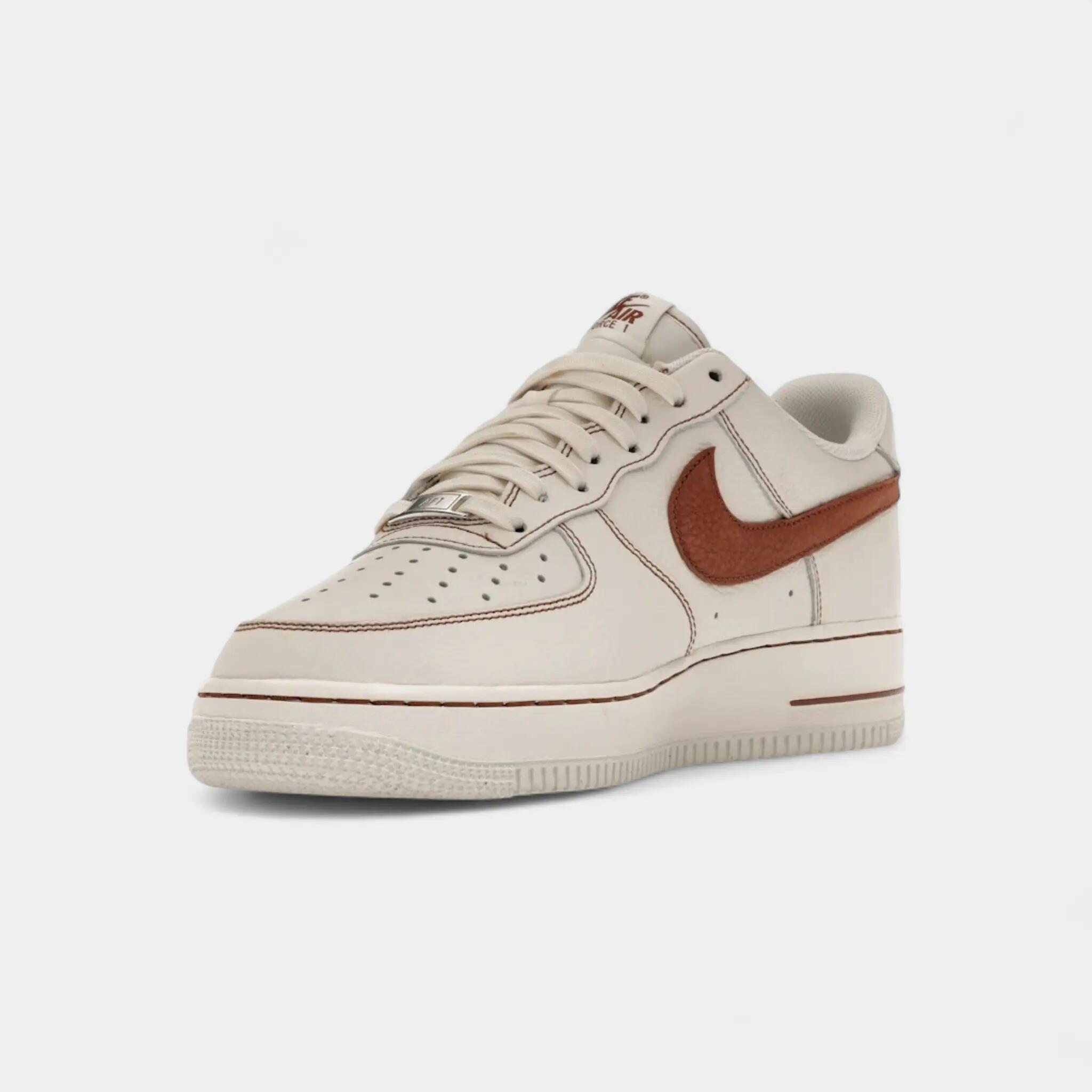 Nike Air Force 1 Low '07 LV8 Ivory Saddle Brown 3/4