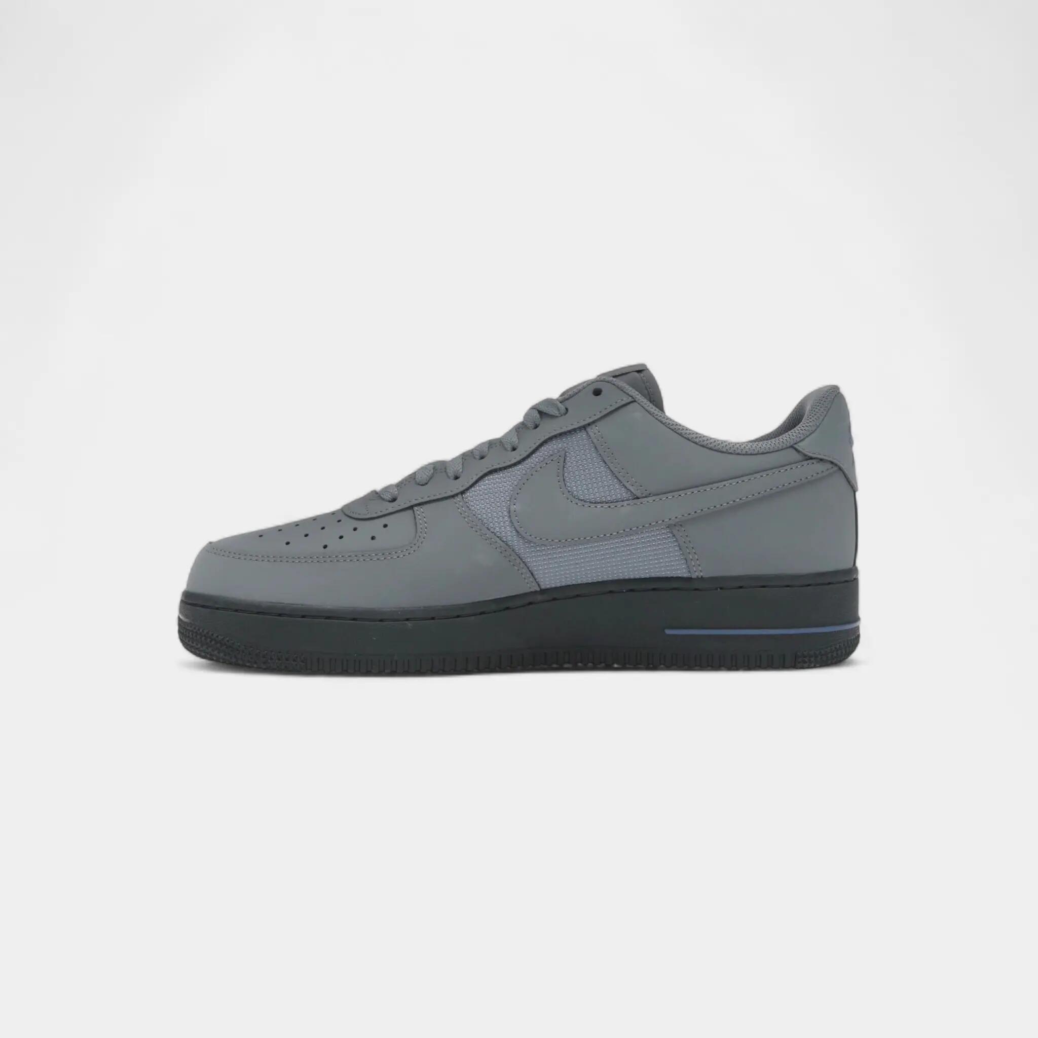 Nike Air Force 1 Low '07 LV8 Smoke Grey Anthracite Diffused Blue 4/4