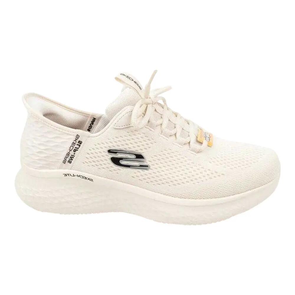 SKECHERS picture