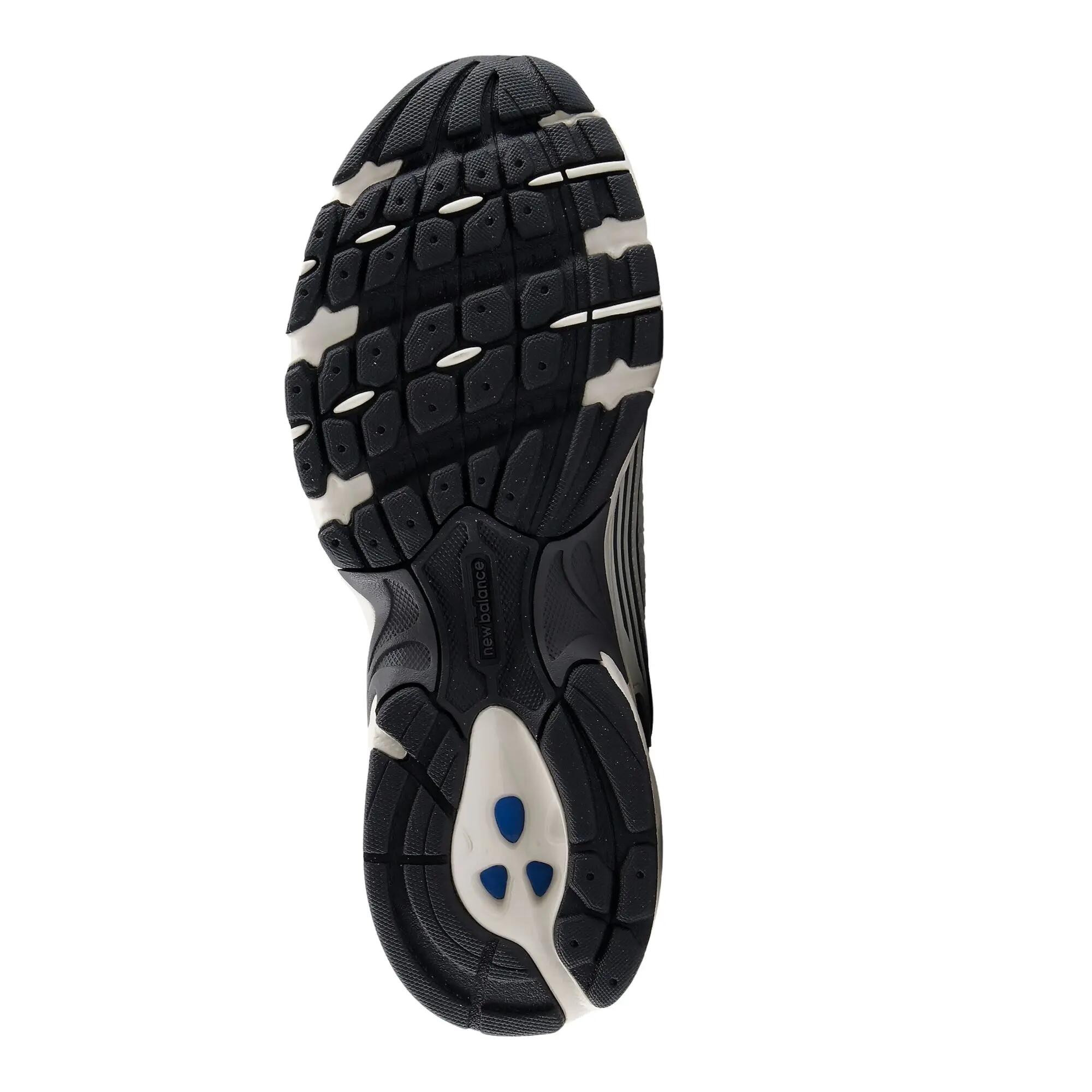 Sneakers New Balance 530 Bianche e Grigie 4/5