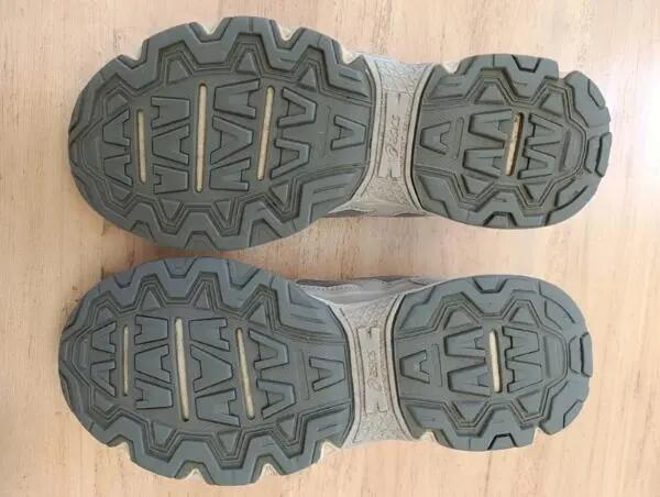 Tussen Particulieren - Asics-sportschoenen 6/6