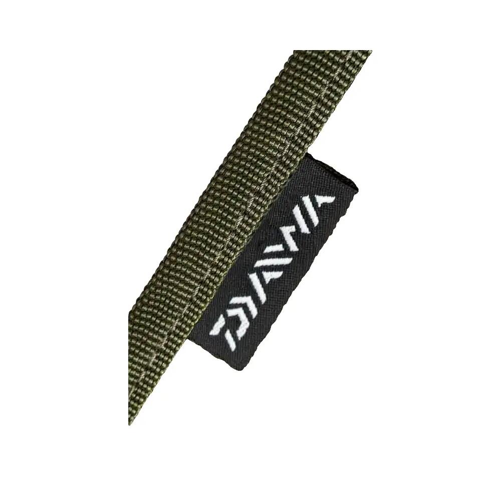 Saco para cana Daiwa Black Widow BWRS 2/3