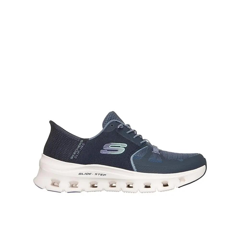 SKECHERS picture