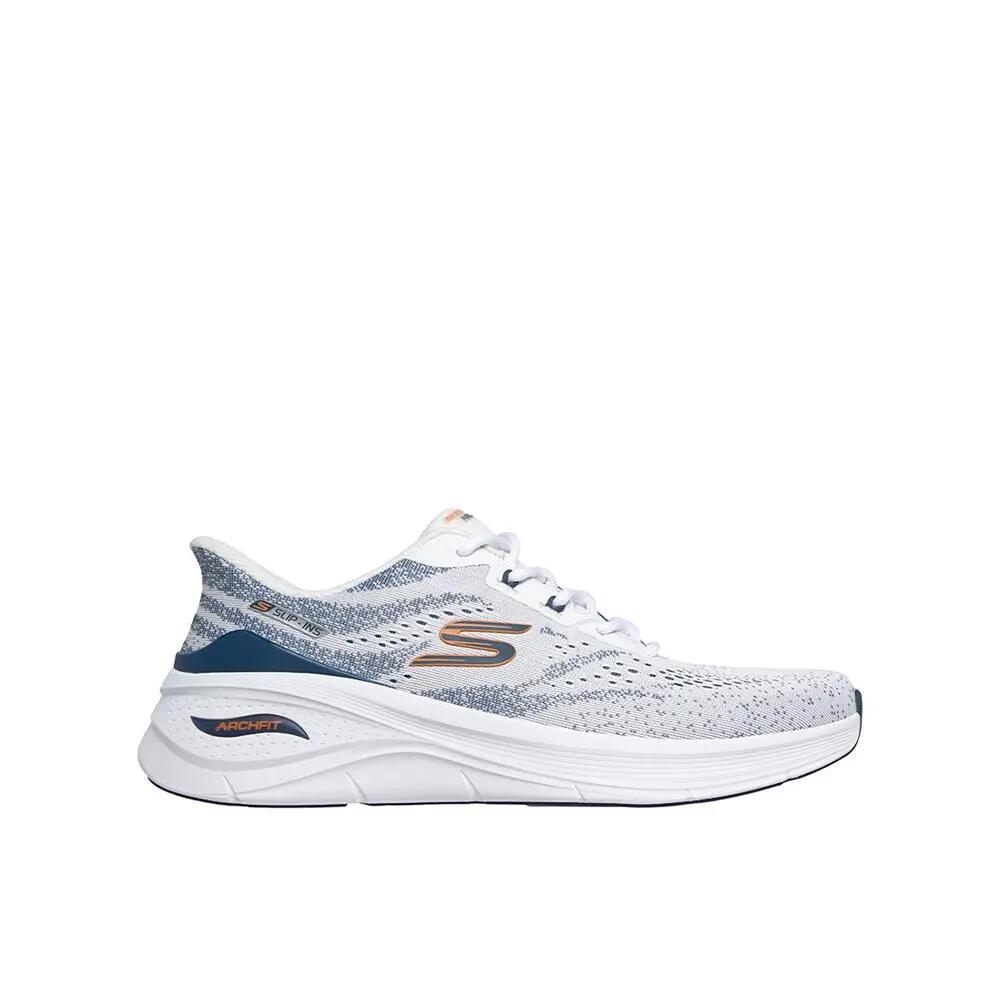 SKECHERS picture