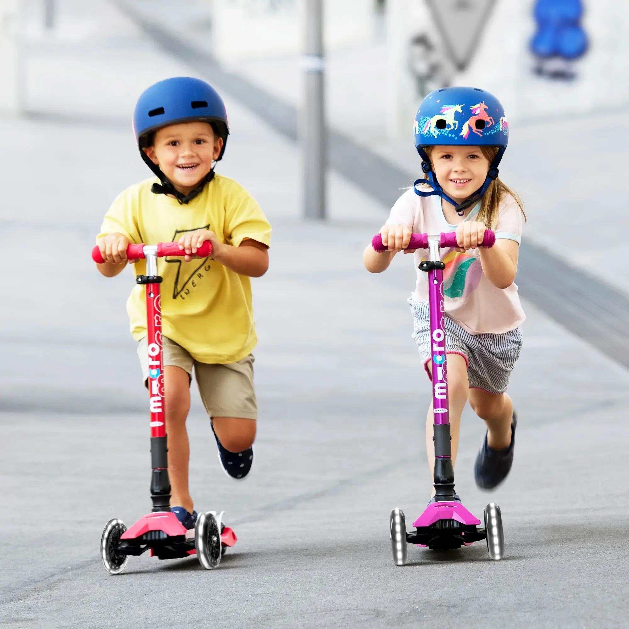 Patinete Infantil  Micro Maxi Deluxe Plegable LED Rojo 6/7