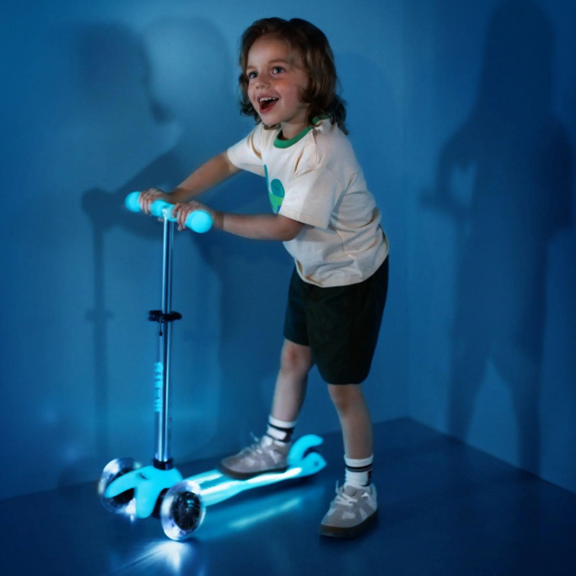 Kinderstep - 3 wielen, led - Mini Micro Deluxe Glow Plus - Glacier Aqua 6/7