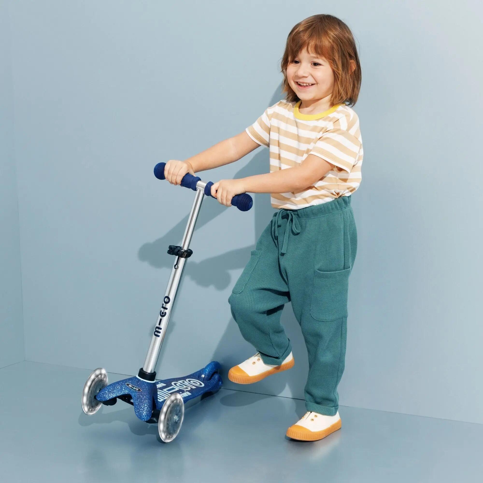 Trottinette enfant 3 roues - Mini  Deluxe Glitter LED - 5/7