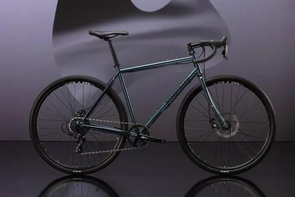 Rama Beyond+ - czarna - 41 cm