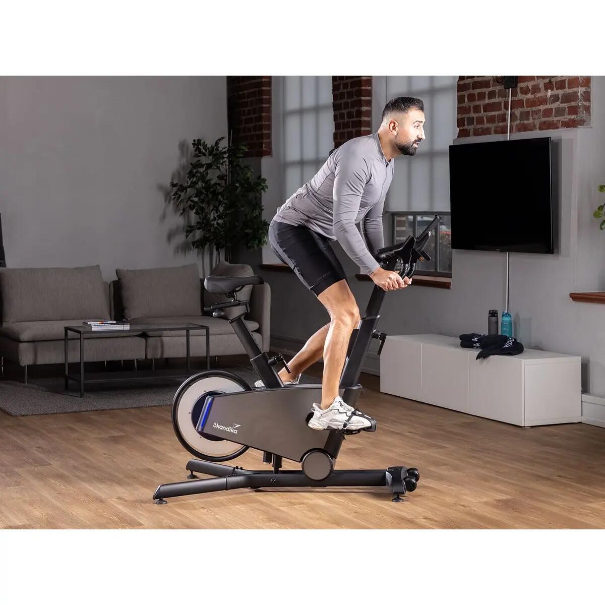Vélo de biking Kliva 800-S - Vélo d'intérieur 800W SMART avec LED et inclinaison 4/14