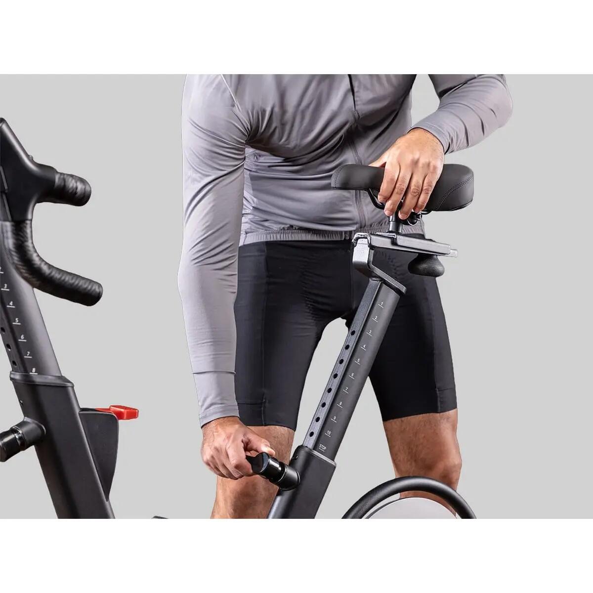 Vélo de biking Kliva 800-S - Vélo d'intérieur 800W SMART avec LED et inclinaison 12/14