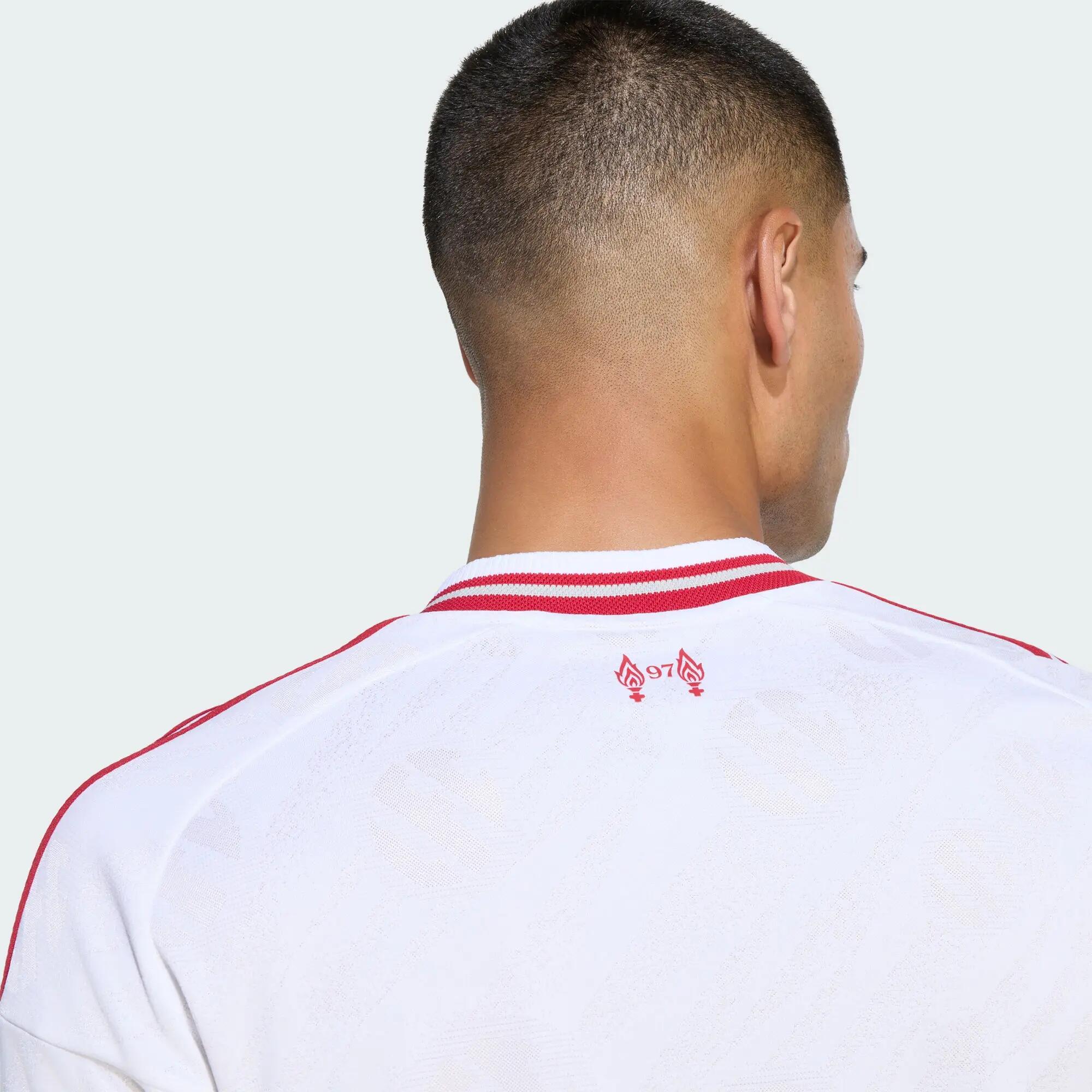 FC Liverpool 26/27 Authentic Auswärtstrikot, langärmelig 11/15
