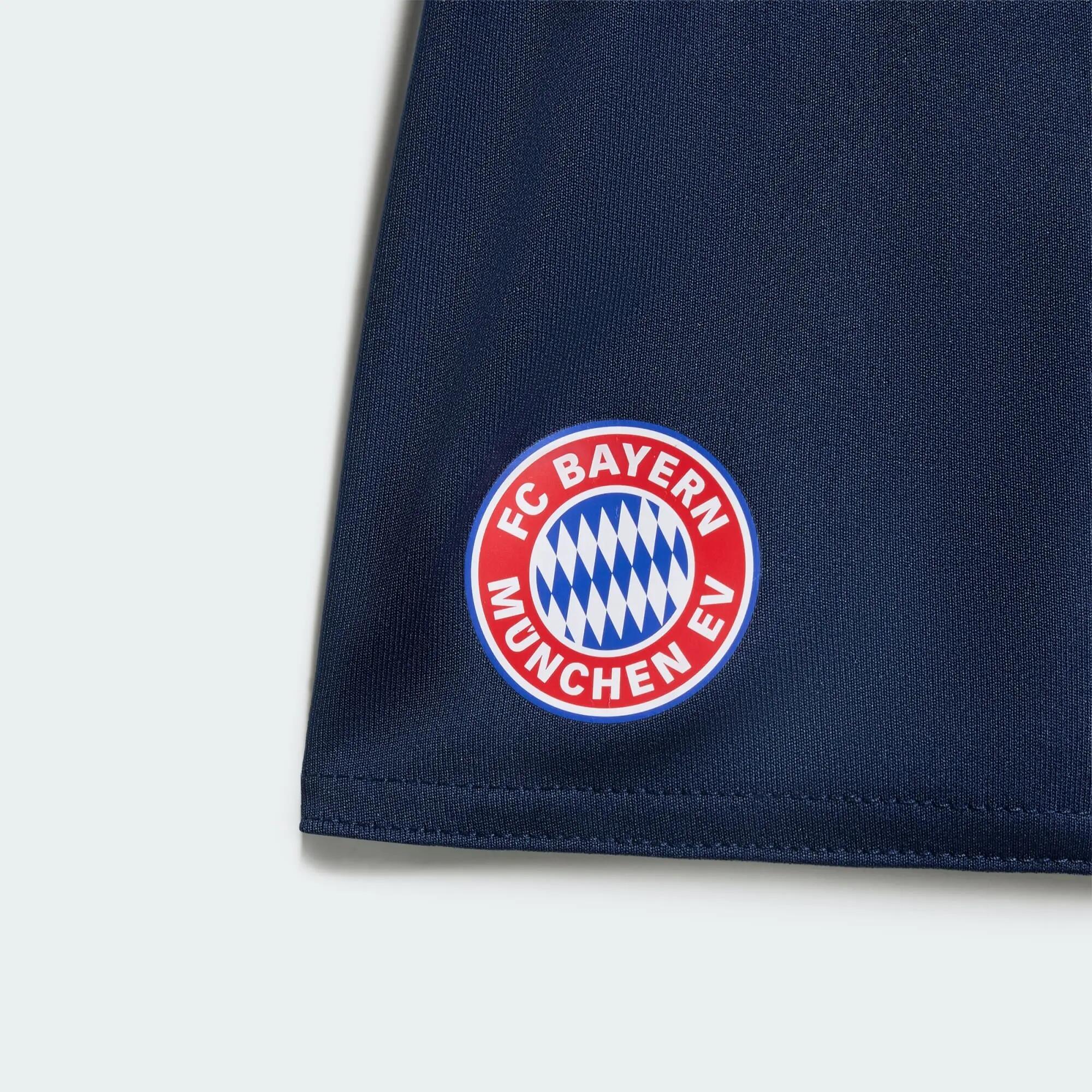 Zestaw wyjazdowy dziecięcy FC Bayern 26/27 5/5