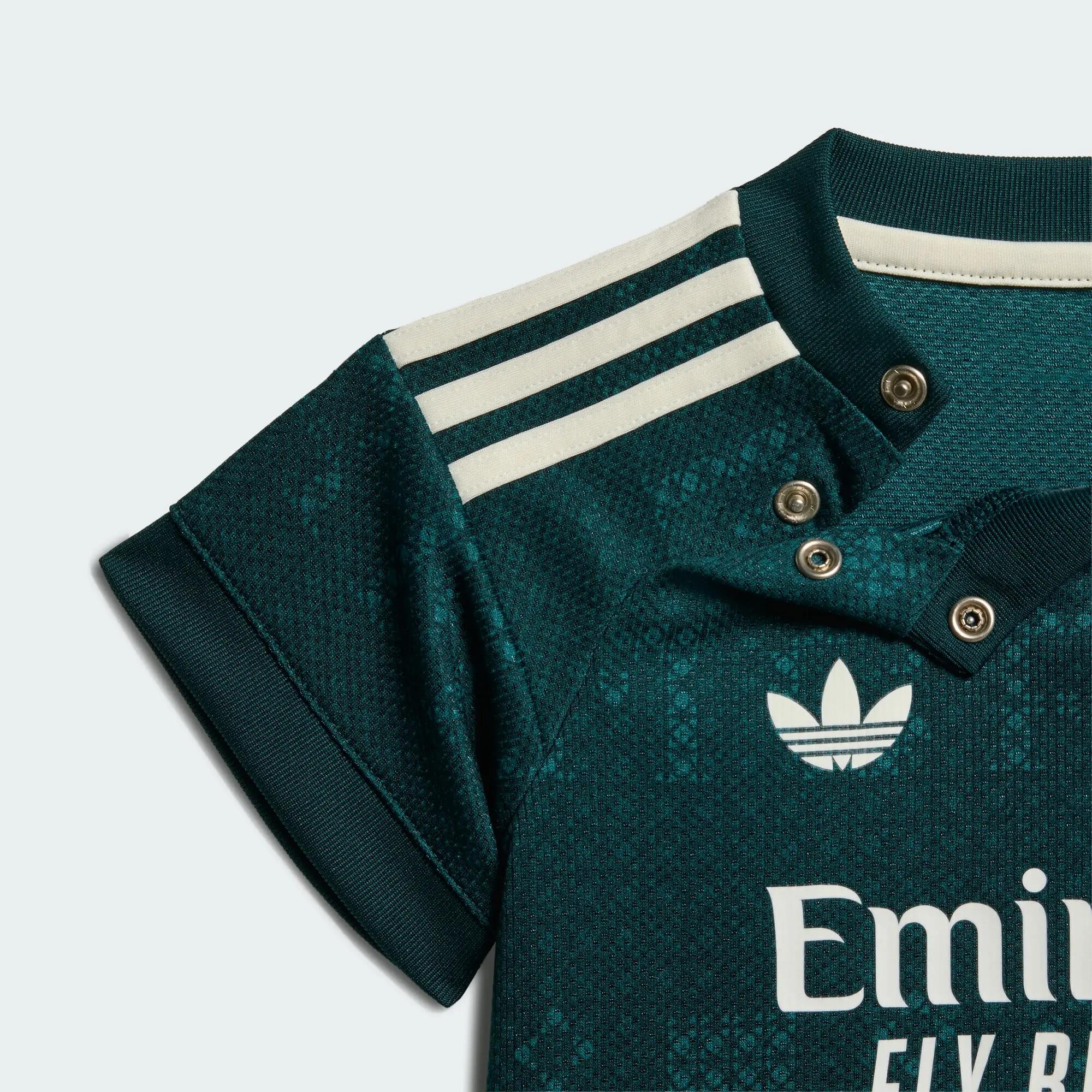 Kit Away Real Madrid 26/27 neonato 3/9