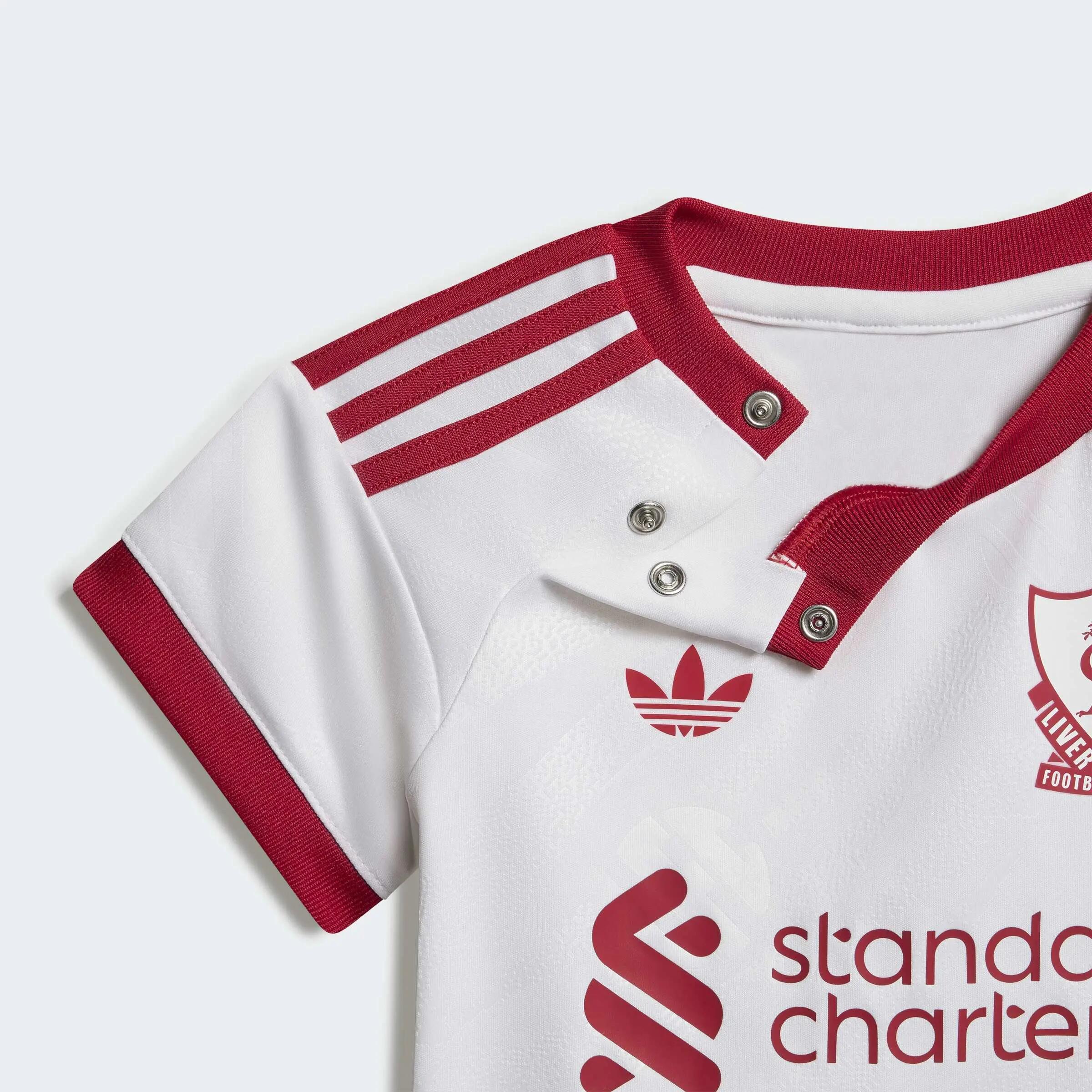 Zestaw wyjazdowy dla niemowląt Liverpool FC 26/27 2/9