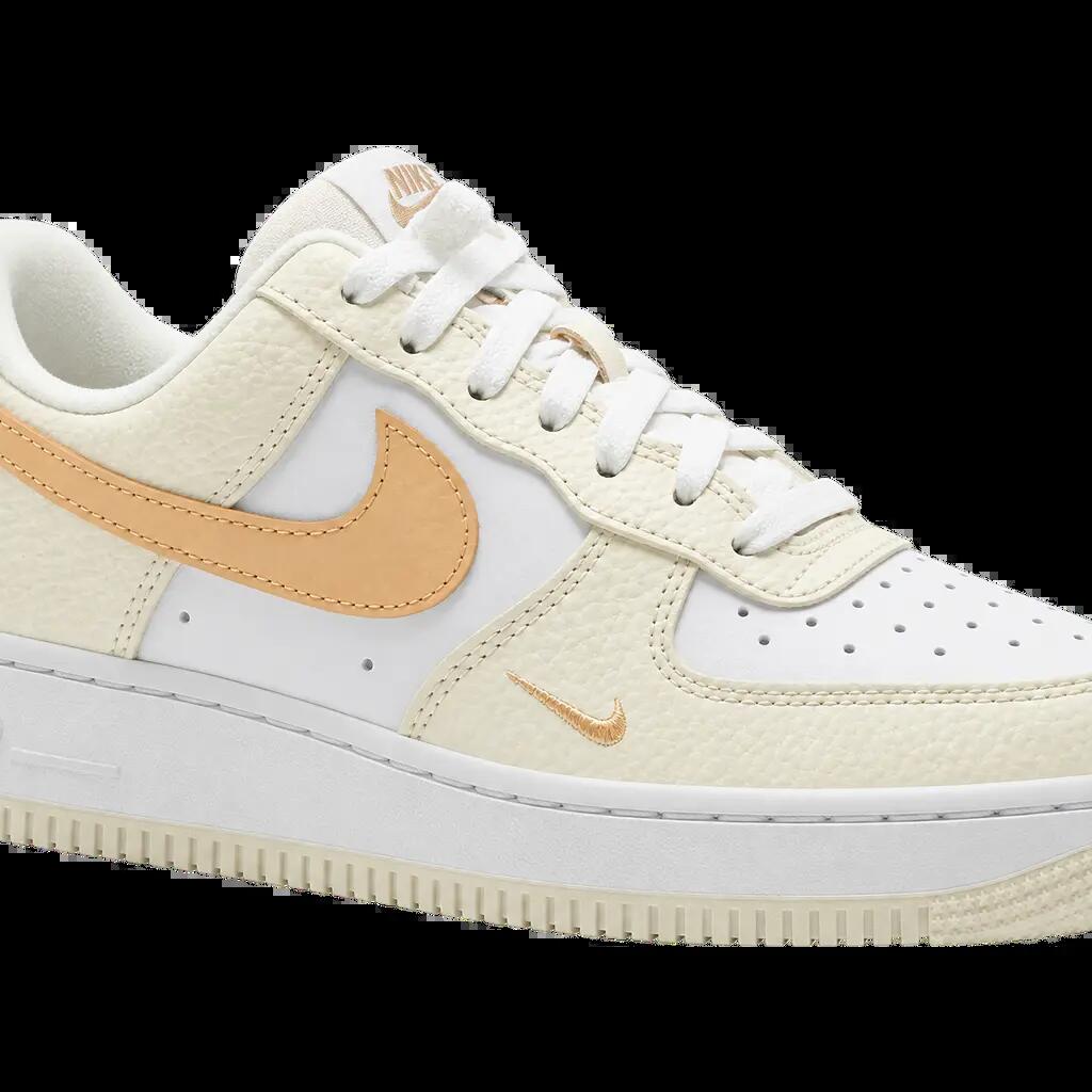 Damen - sport - sneaker - low-top - nike air force 1 low 07 - weiß