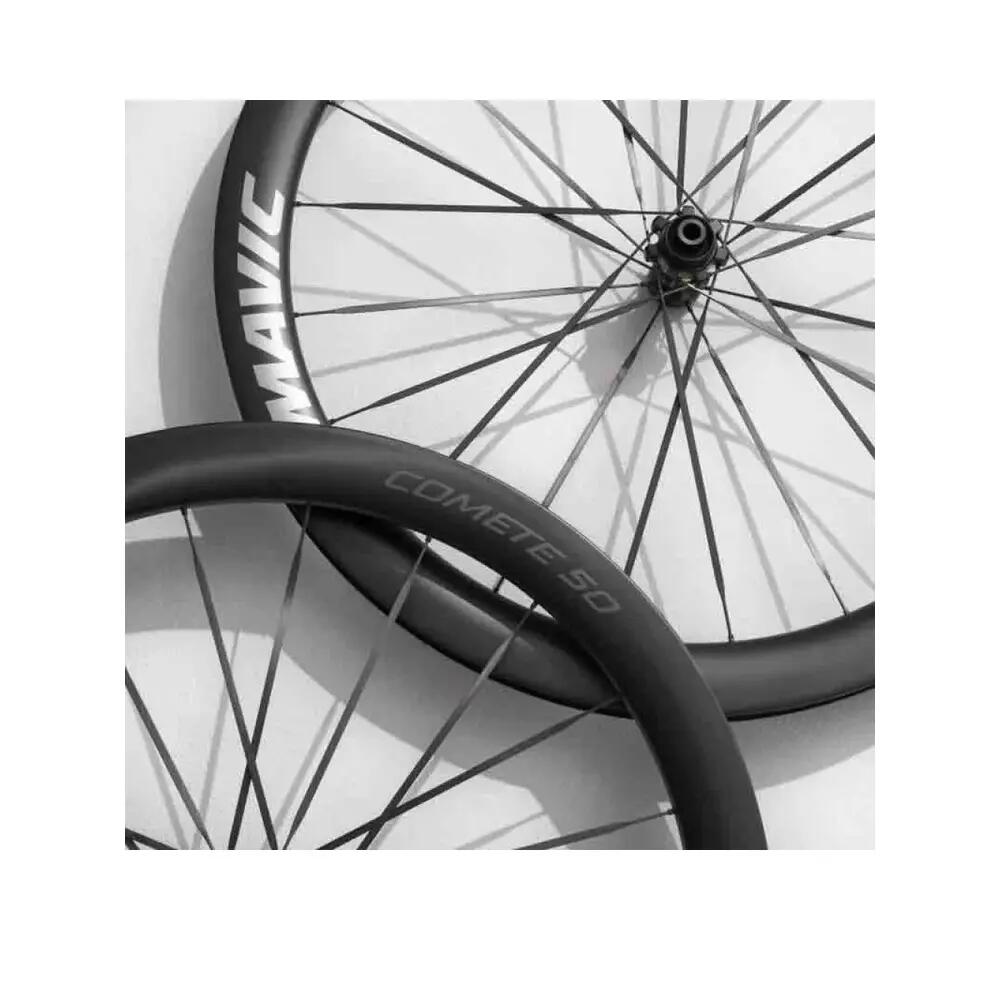 Mavic Cosmic SLR 45 CL Disc Tubeless Road Bike 3/6