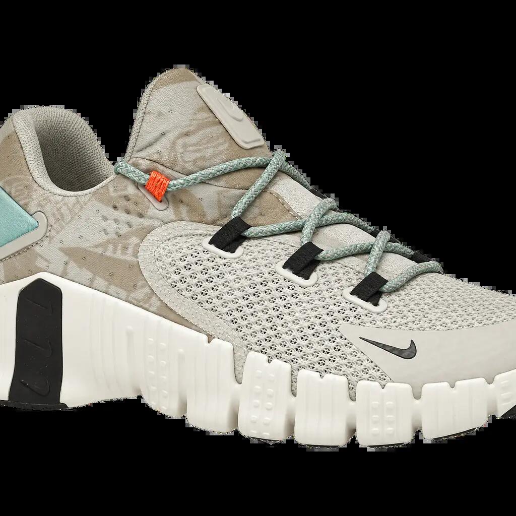 Damen - Sneaker - Nike Free Metcon 4 - grau