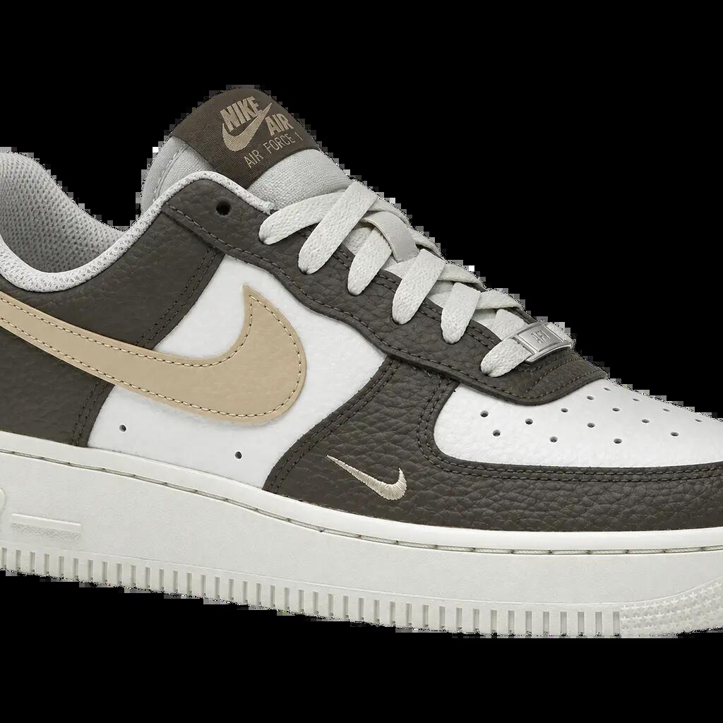 Damen - sneaker - strukturiert - Nike Air Force 1 07 - weiß