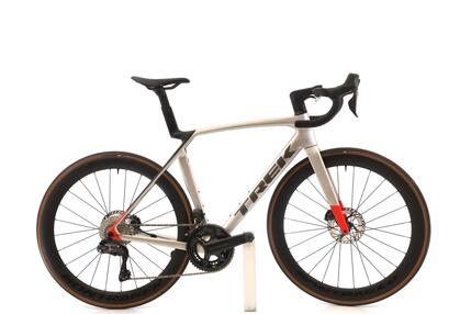 Tweedehands racefiets · Madone SL7 Di2 12V · Zeer goede toestand