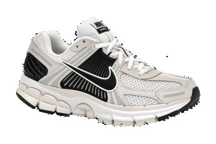 Zapatillas deportivas para hombre - blanco y negro - Nike Air Zoom Vomero 5