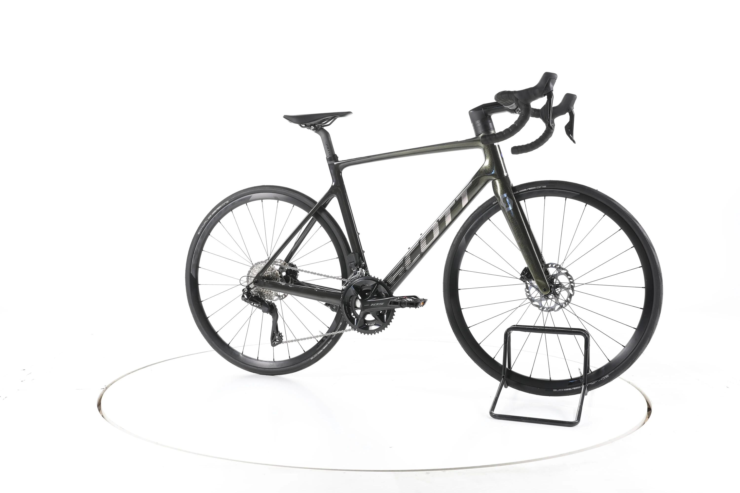 Második esély - Scott Addict RC 40 Rennrad Carbon 2024 - Nagyon jó állapotban 2/7