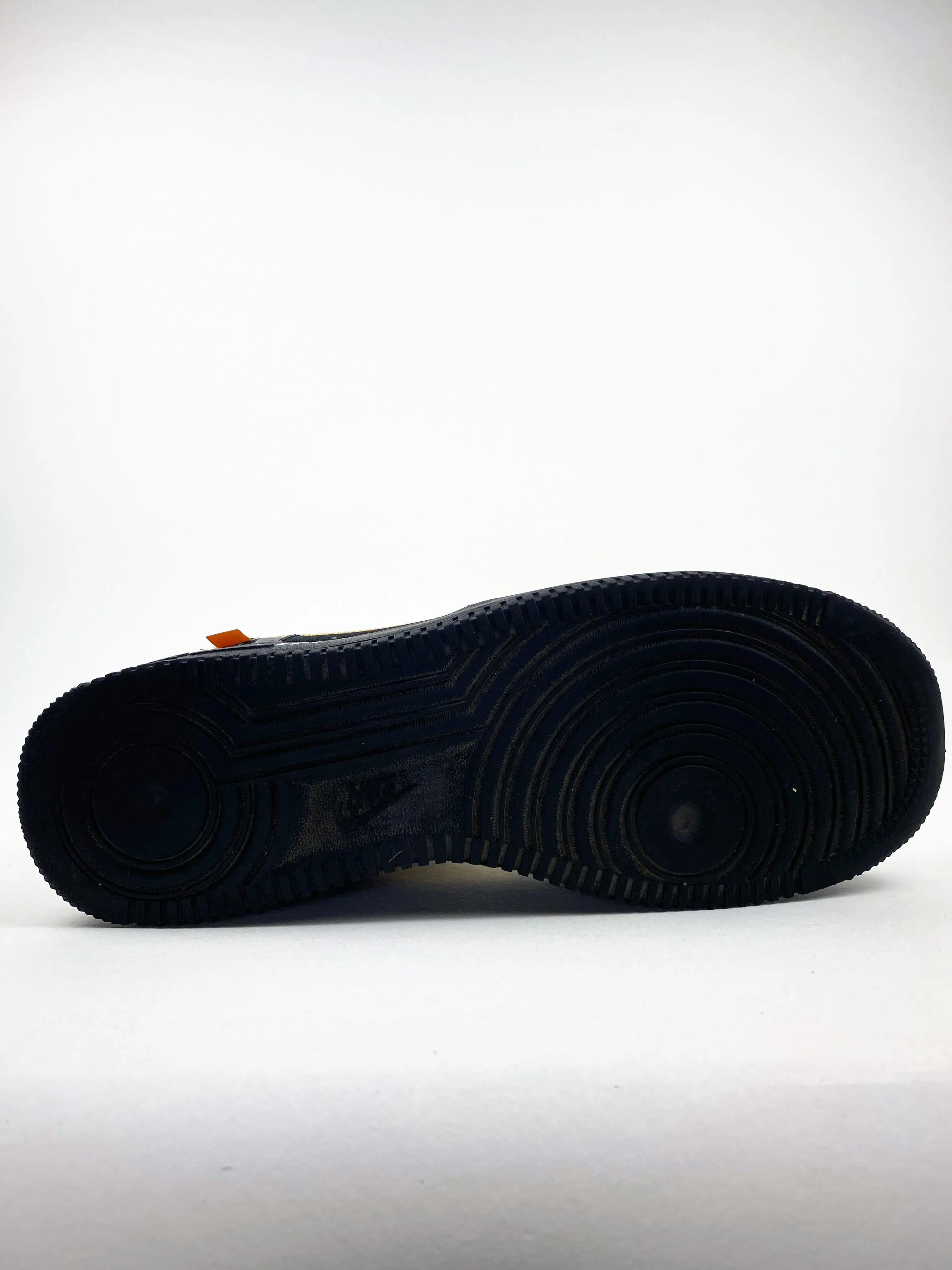 Reconditionné NIKE Baskets Homme, Air Force 1 Low, Blanc Très Bon État 2/4