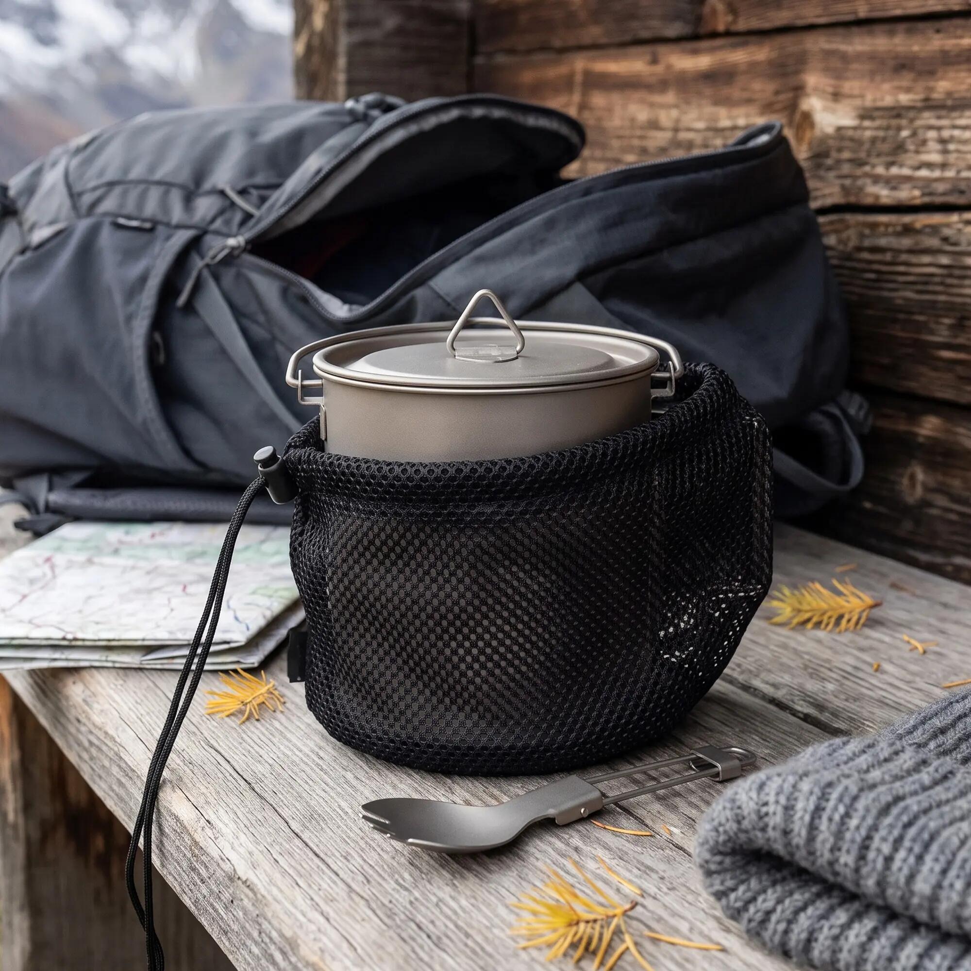 Camping Kochset Titan für Trekking, 2 Töpfe 750 + 420 ml und Göffel 3-teilig 6/7