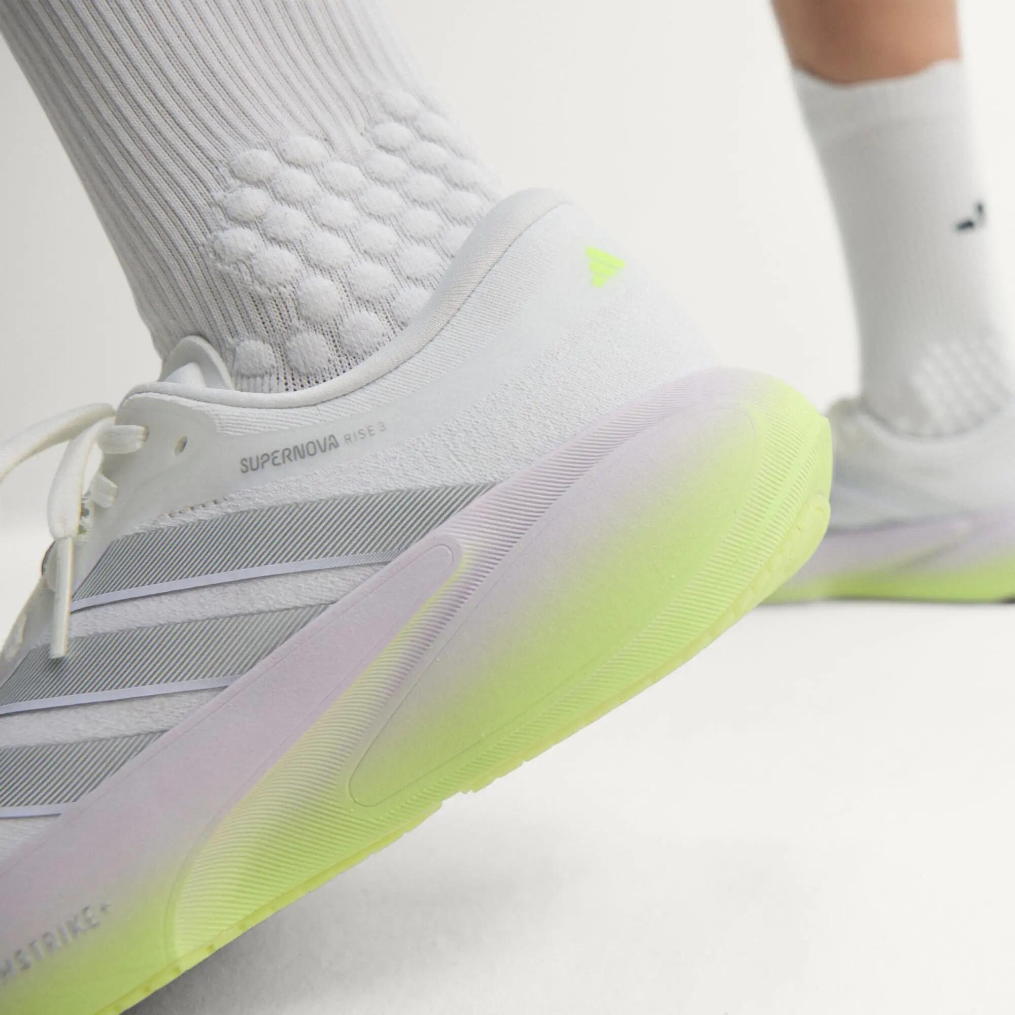 BUTY SUPERNOVA RISE 3 RUNNING 14/15