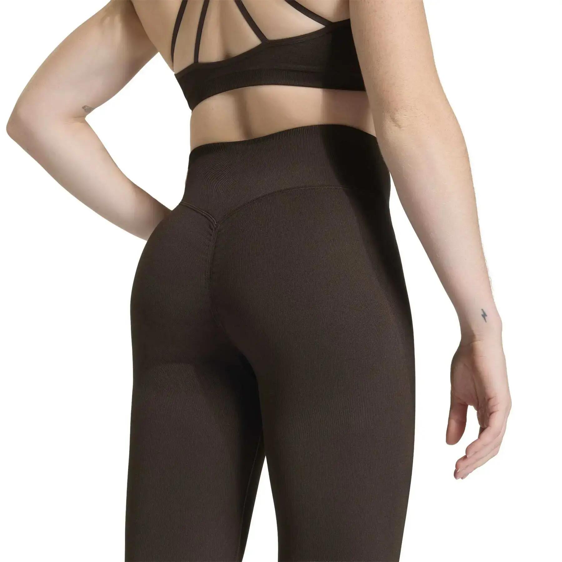 Workout Essentials Knit Scrunch 7/8 Leggings 7/7