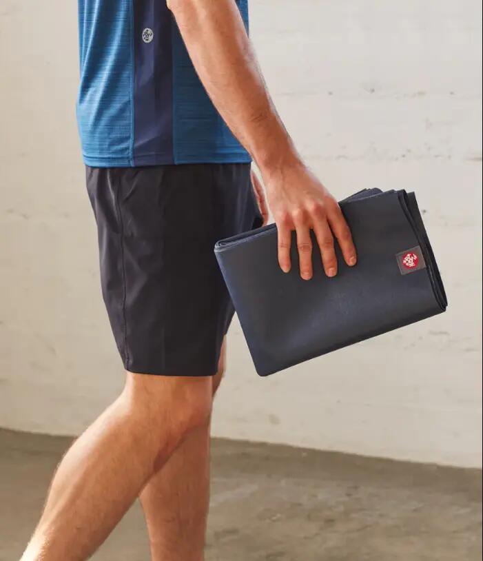 Esterilla de yoga de goma Manduka eKO Superlite Travel de 1,5 mm - Verde hoja 10/13