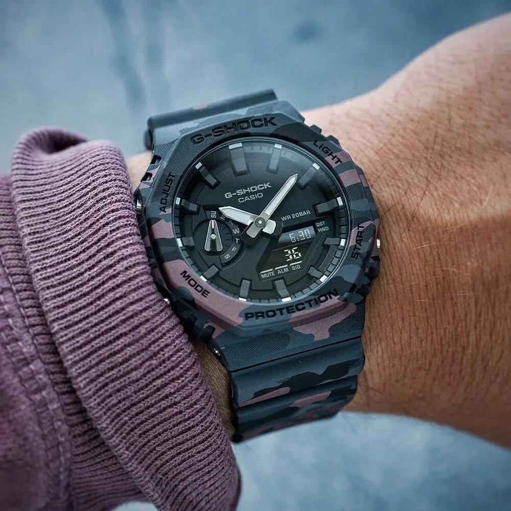 Casio Analoog En Digitaal  Horloge Grijs/Zwart GA-2100CM-8AER 5/11
