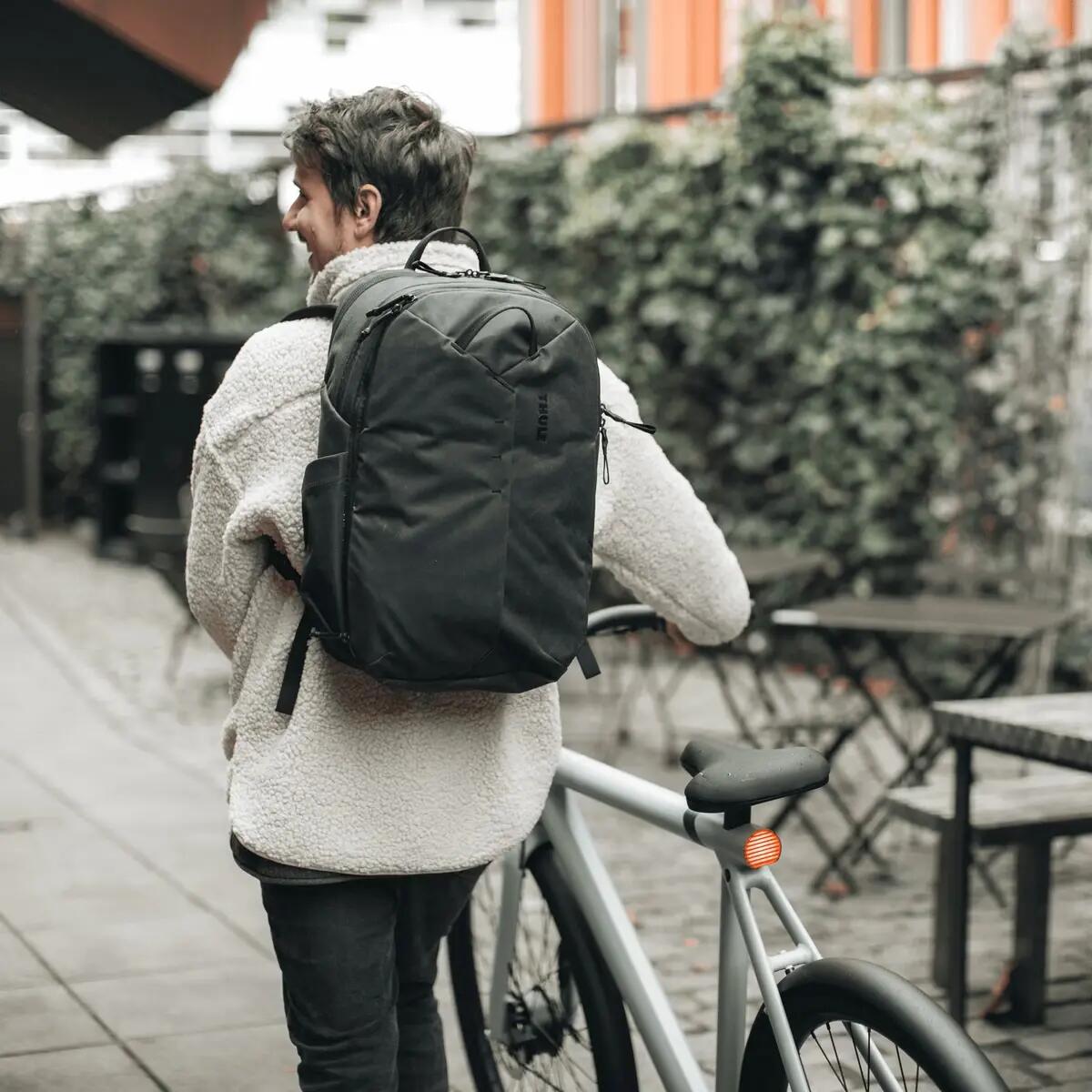 Plecak podróżny Thule Aion Travel Backpack 28L 13/15