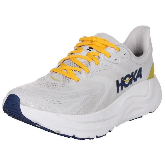 HOKA ONE ONE picture