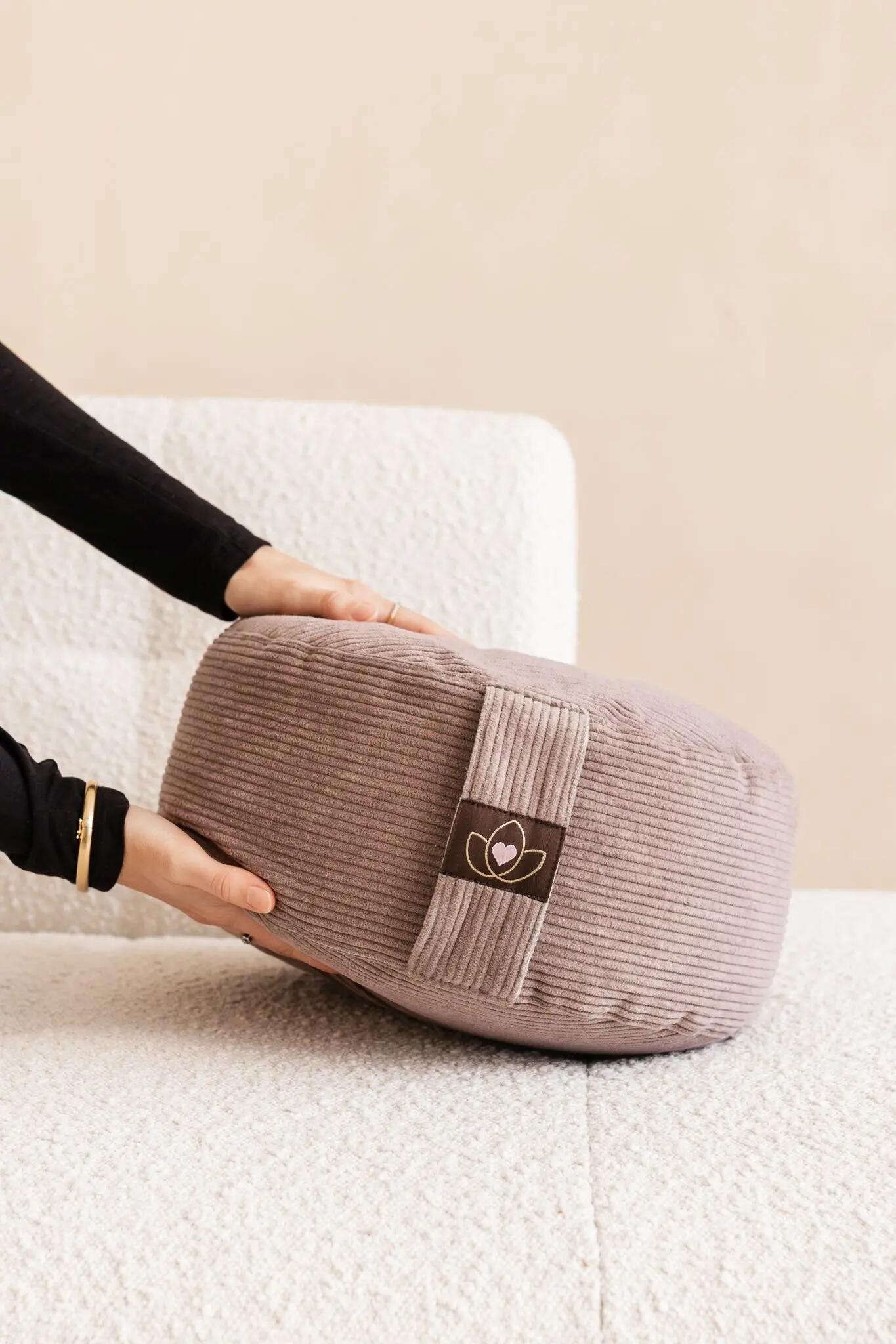 Lotus Meditatiekussen eco rib taupe rond 3/5