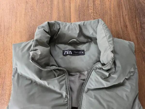 Tussen Particulieren - Zara Technische Waterafstotende bodywarmer kaki M 3/3