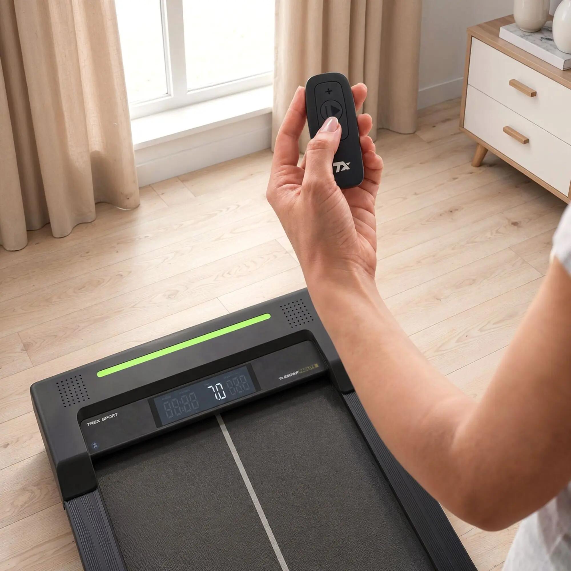 Walking pad elettrico PACLITE TX-250WP fino a 6 km/h per casa 4/7