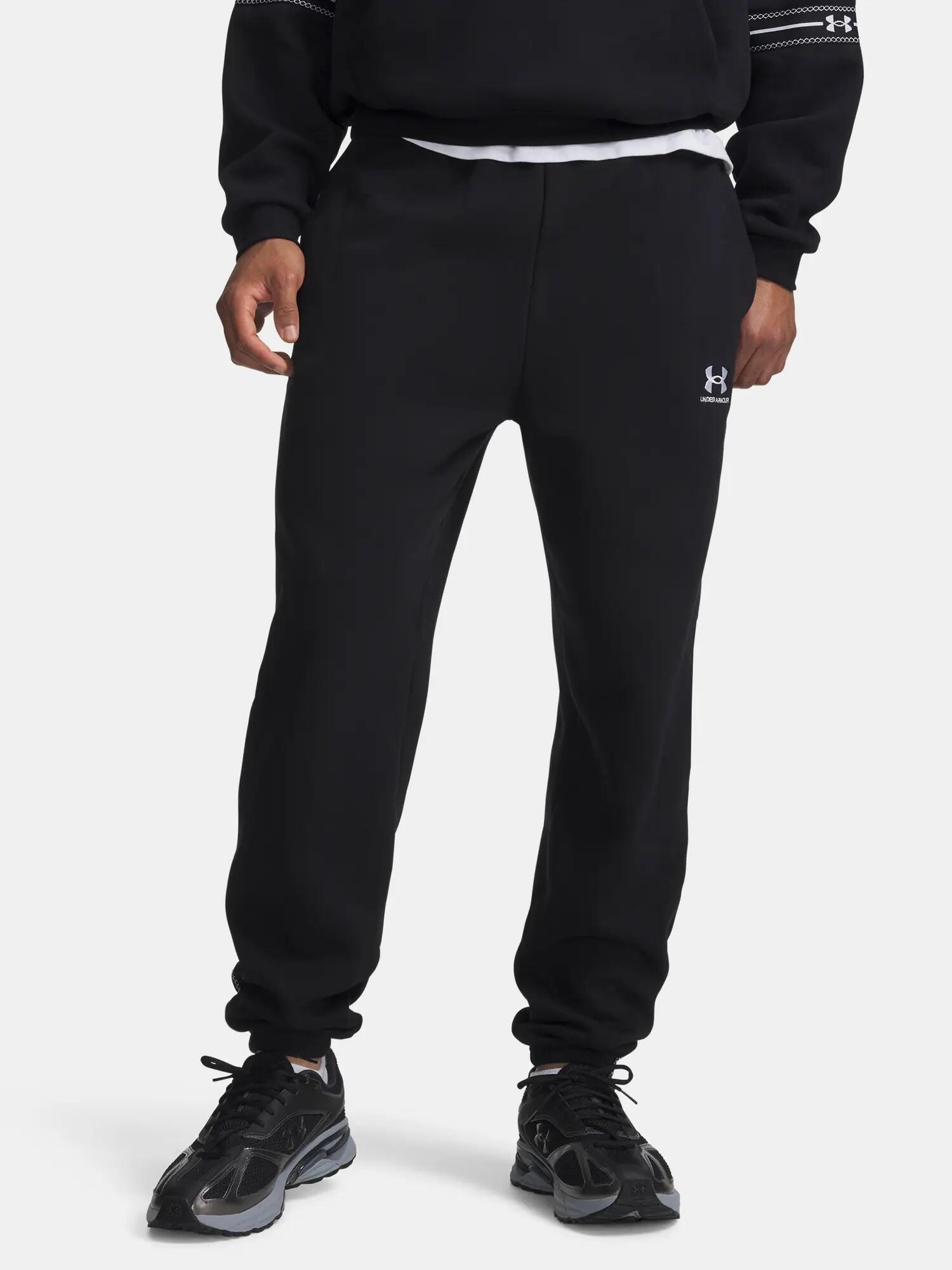 UNDER ARMOUR picture
