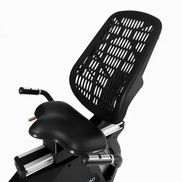 Ligfiets - Cardio - Compact, verstelbare rugleuning - cardiostrong BC60 4/10