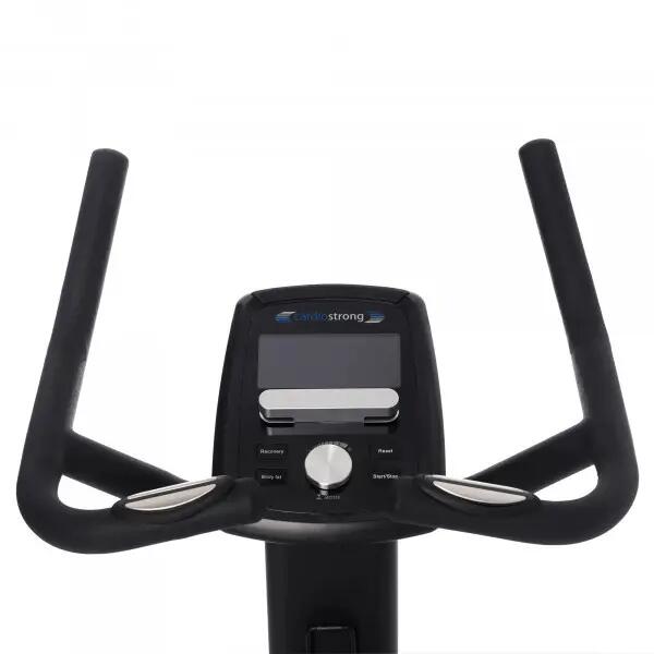 Vélo d'appartement cardiostrong BX70i 8/10