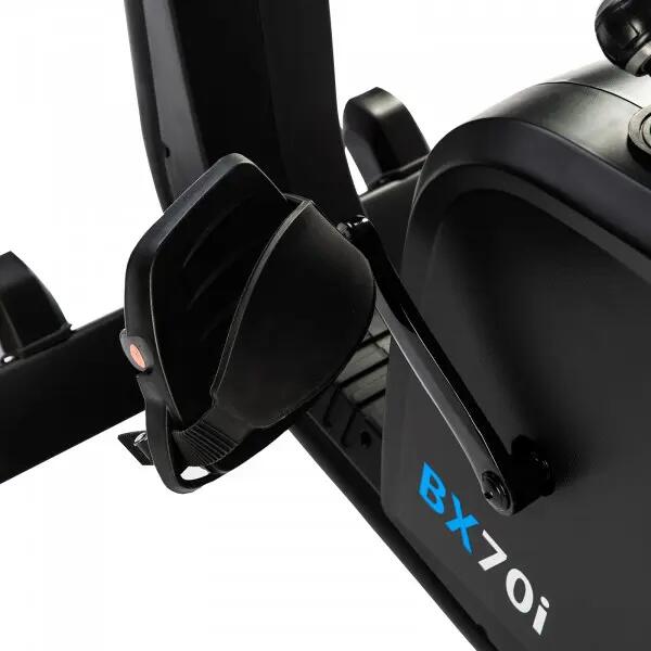 Vélo d'appartement cardiostrong BX70i 5/10