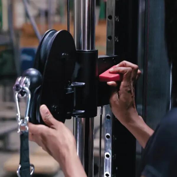 CFT Commercial Functional Trainer 10/11