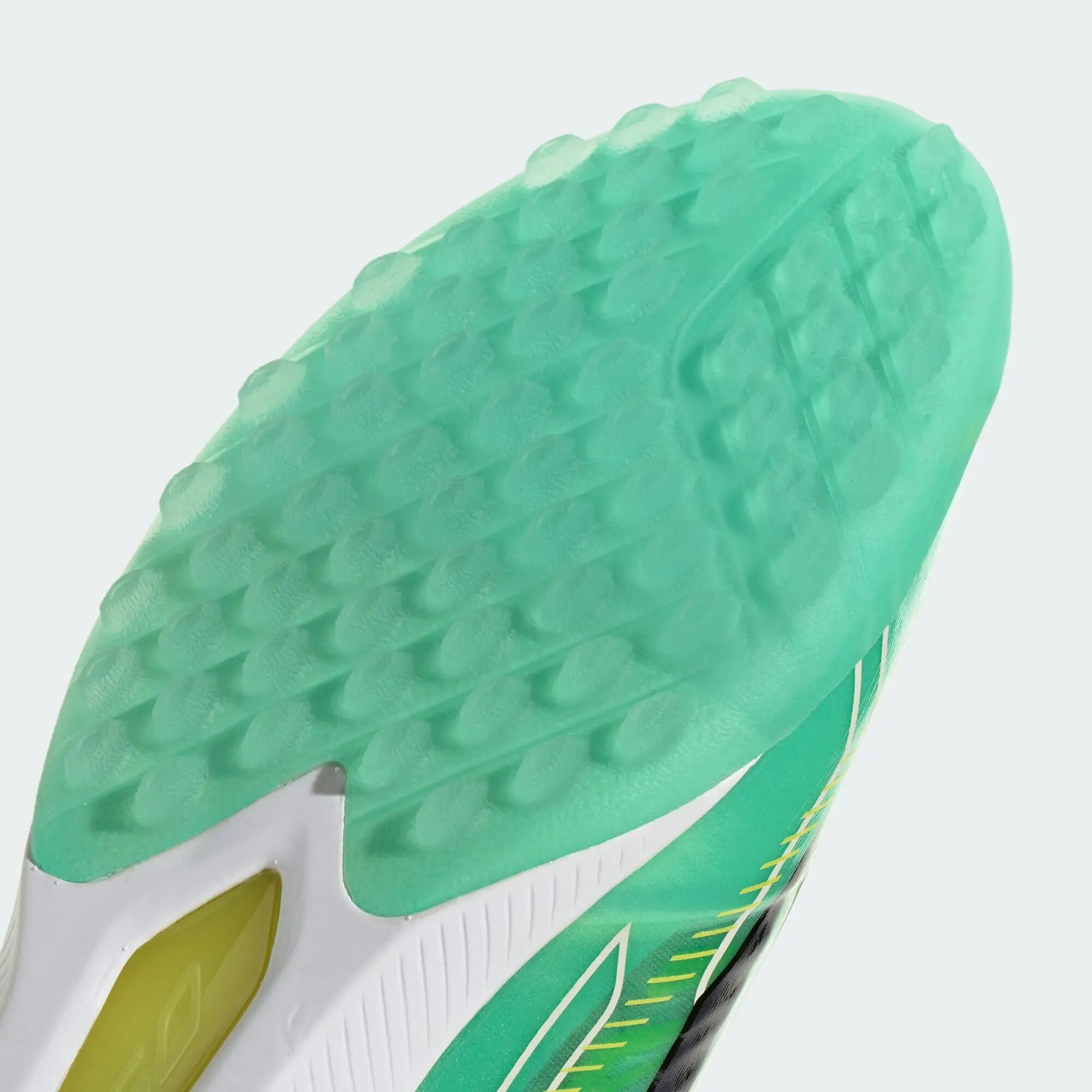 Botas de Futebol Sem Atacadores F50 Hyperfast Pro para Relva 6/8