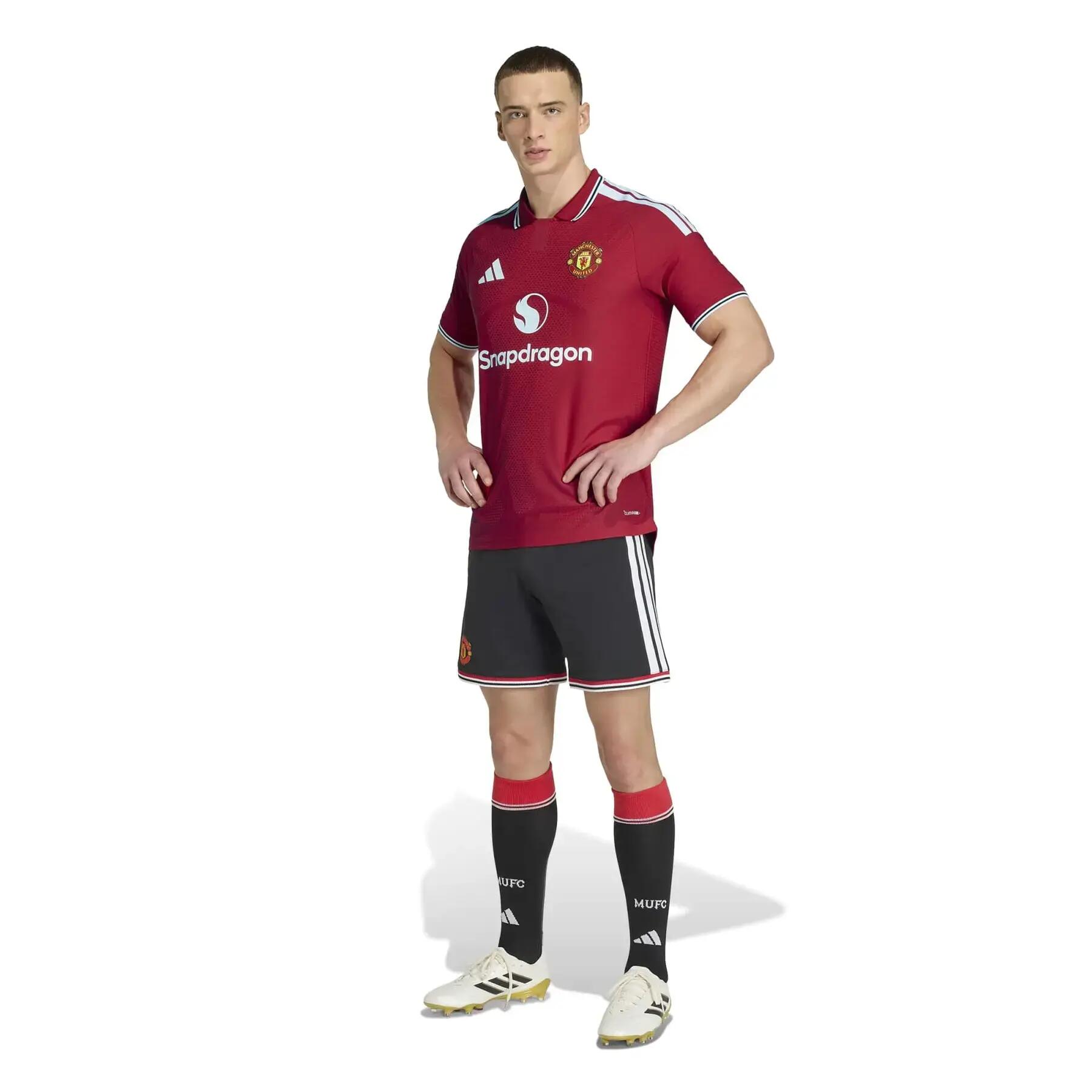 Short Domicile Authentique Manchester United 2026/27 3/7