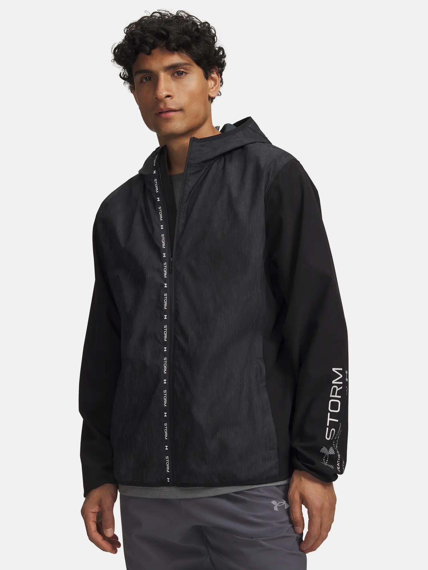UNDER ARMOUR picture