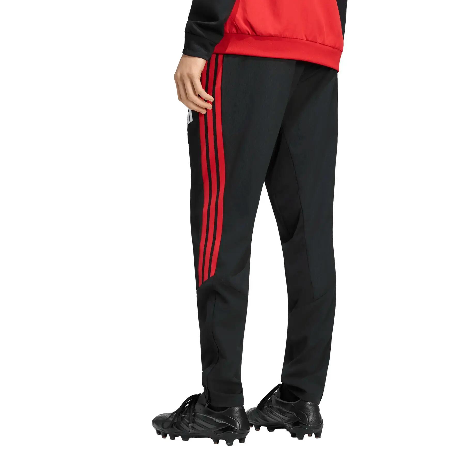 Manchester United trainingsbroek Tiro Presentations 26 5/7